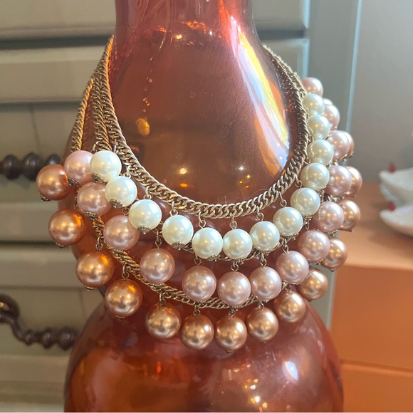 Gorgeous Oversized Faux Champagne Pearl Layering Necklace - Picture 2 of 5